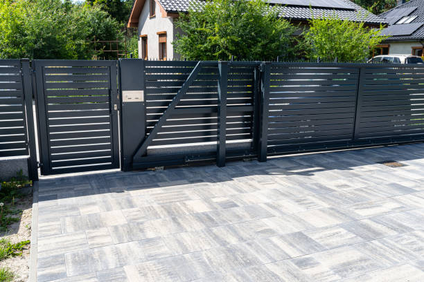 Best Driveway Paving Contractor  in Guntown, MS